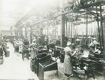 INDUSTRIAL. Women working in French Munitions Factory. C1915