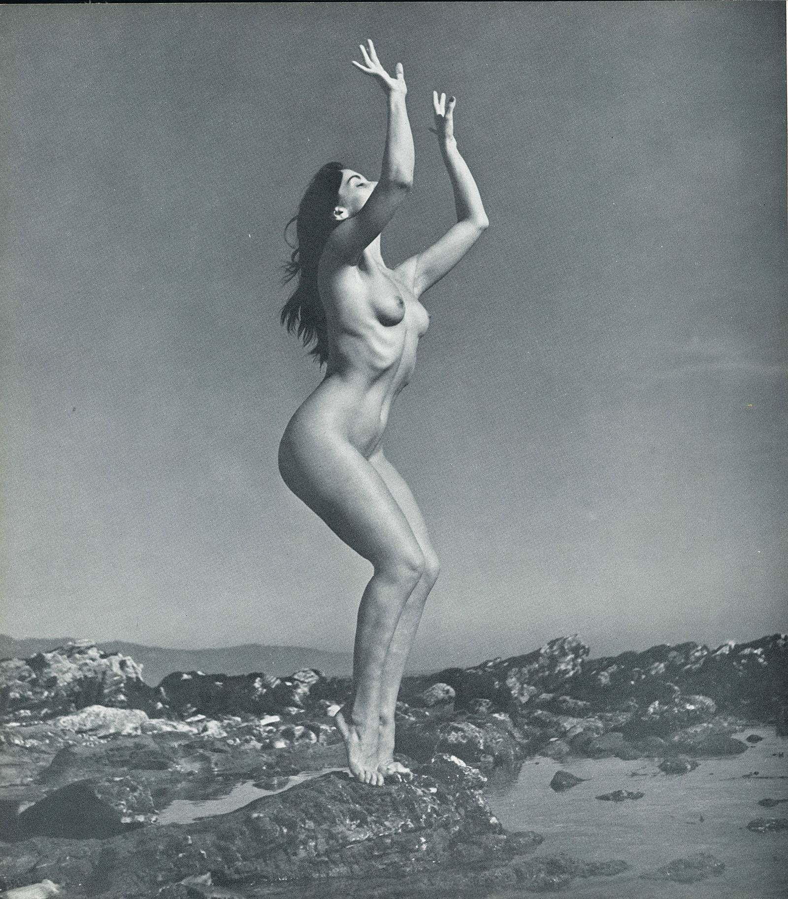 Nude by Andre de Dienes. C1954: From Andre de Dienes Art Collection, printed by Ondori-sha Publishing Co. Dienes was American-Hungarian photographer famous for nude photography and photographs of a young Marilyn Monroe. 8.375 x 8.5