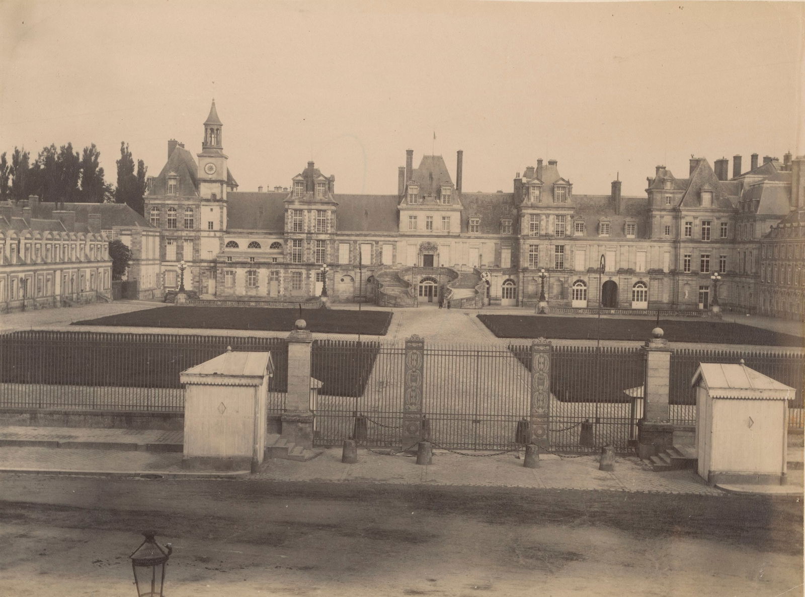 Palace of Fontainbleau. C1890: Palace of Fontainbleau. C1890. Very good contrast and tonality. Unidentified photographer. 7.5 x 10 in. Rev: State Carriage, Versailles. Fair contrast and tonality. Unidentified photographer. 7.25 x 1
