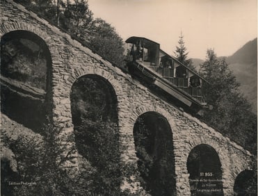 Photochrome - Chemin de ferFuniculaire, Murren. c1900