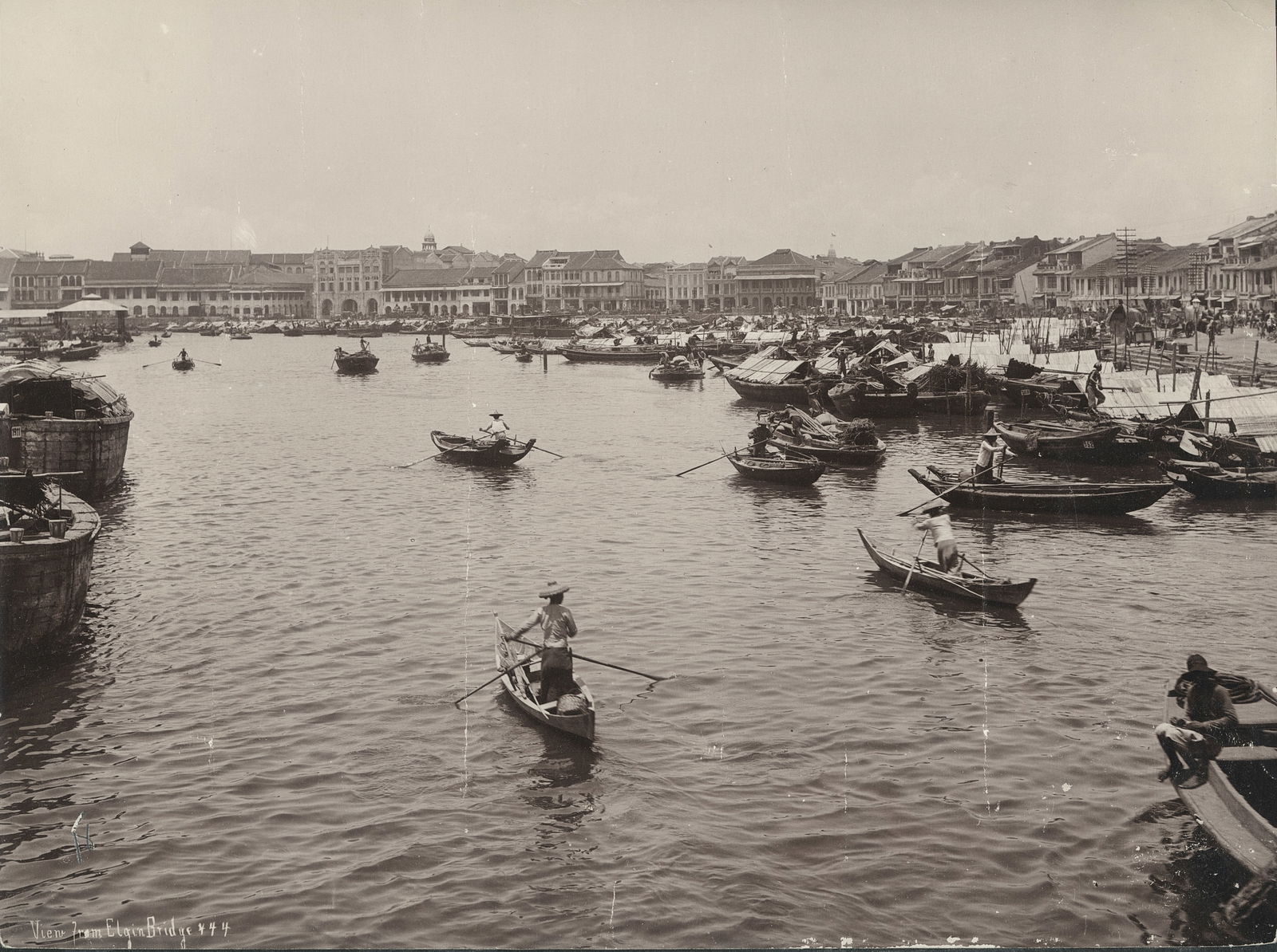 Photochrome - Elgin Bridge, Singapore. c1900: Photochrome - Elgin Bridge, Singapore. C1900. 8.375 x 10.5 in.