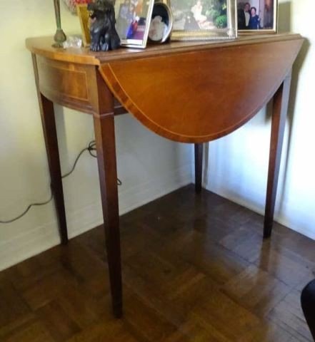 Baker Federal Style Pembroke Table Charleston (1 of 1)