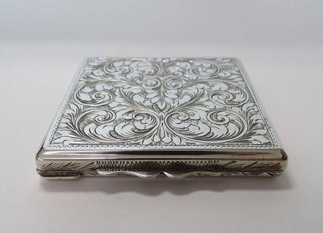 Continental Silver Compact (1 of 3)