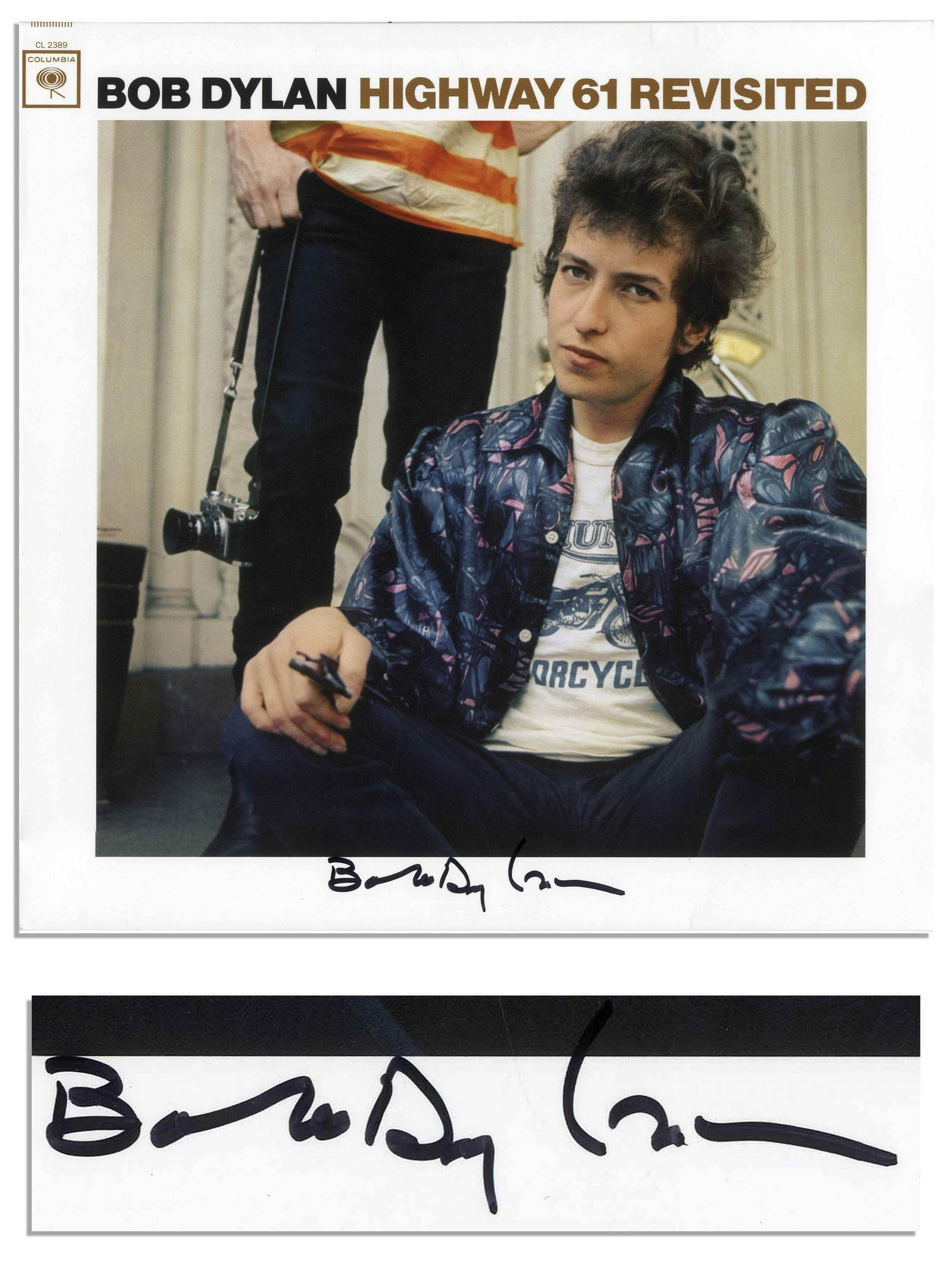 Bob Dylan Signed ''Highway 61 Revisited'' w/COA's: Bob Dylan signed album, ''Highway 61 Revisited'', his 1965 album that ''started'' the 1960s. Leading with ''Like a Rolling Stone'', Highway 61 is Dylan's homage to the blues music that deeply influenc