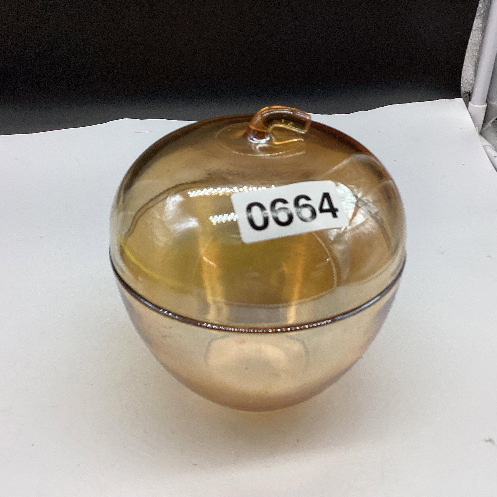 MERIGOLD CARNIOVAL GLASS APPLE CANDY DISH: 5 1/2" T GOOD SHAPE