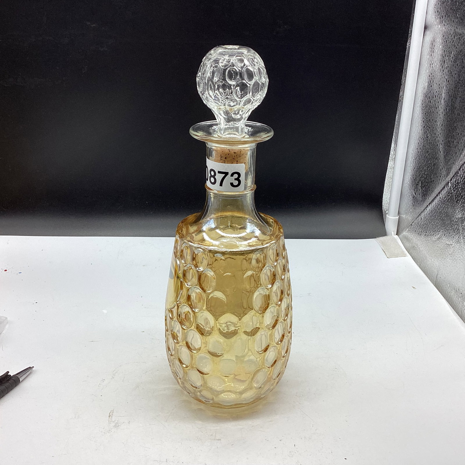 VINTAGE OLD FOSTER AMBER IRIDESCENT THUMBPRINT WHISKEY DECANTER: 10 1/2" TALL GOOD SHAPE