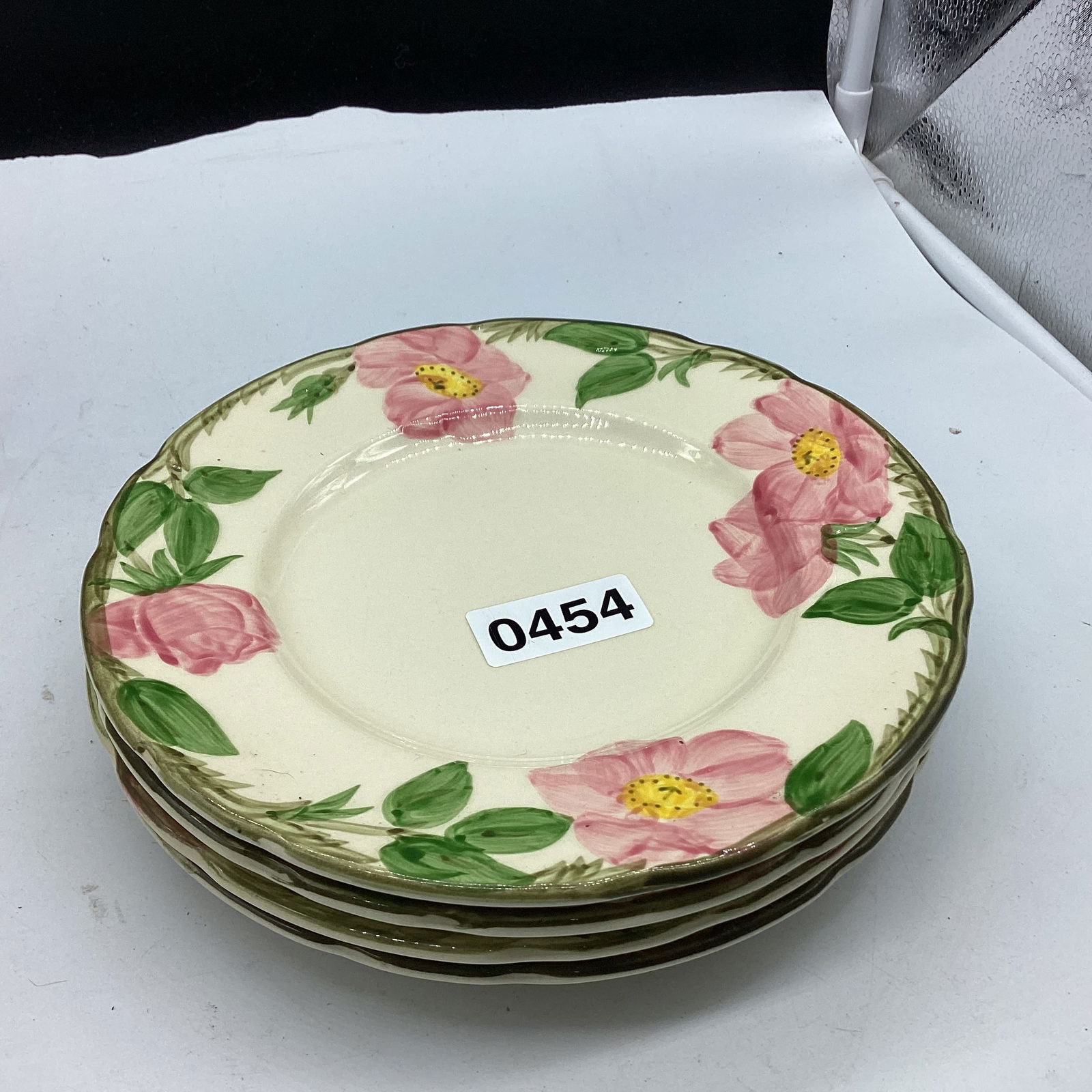 4 FRANCISCAN DESERT ROSE SALAD PLATES (1 of 1)