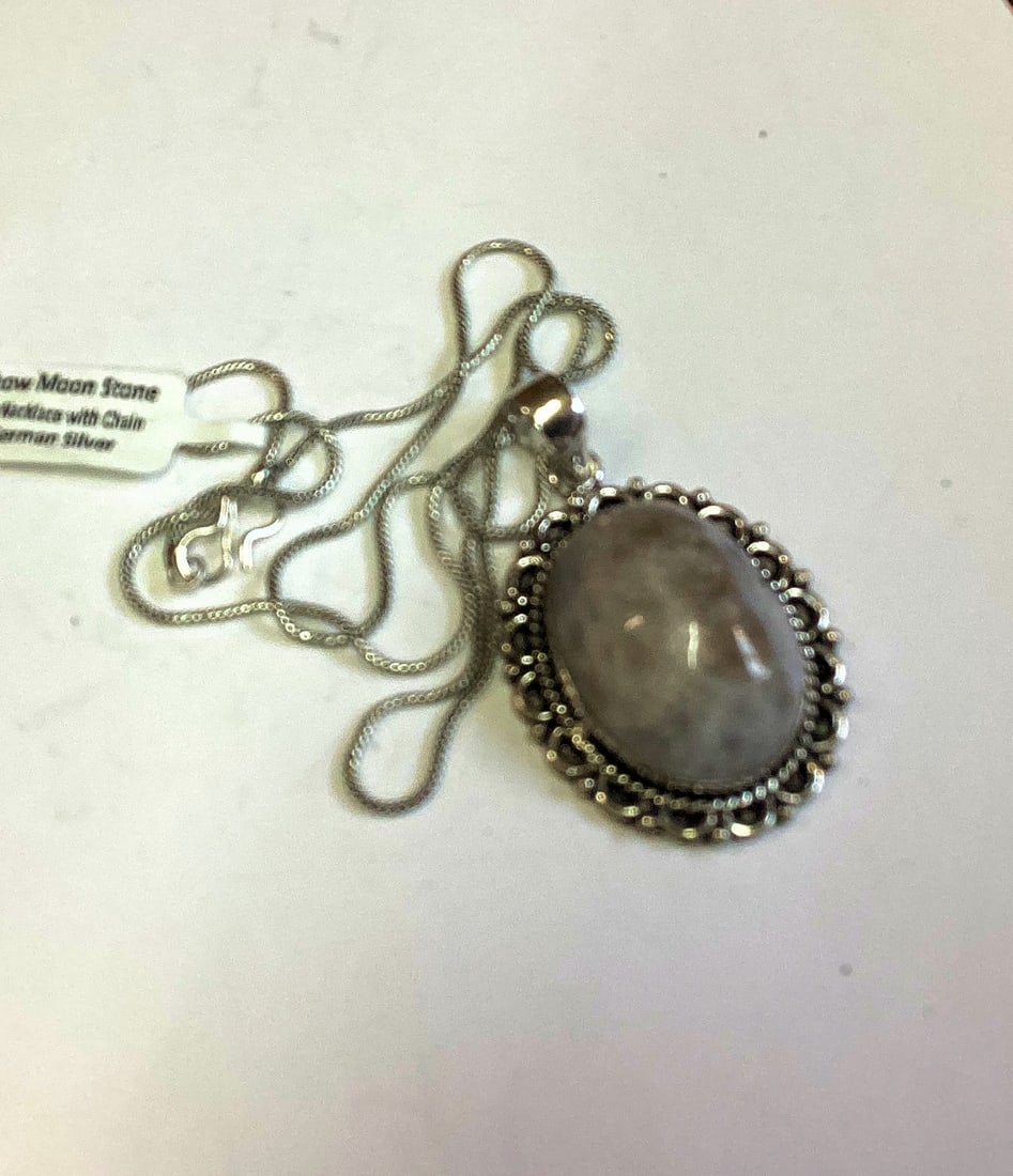 GERMAN SILVER NECKLACE W/CHAIN RAINBOW MOON STONE (1 of 1)