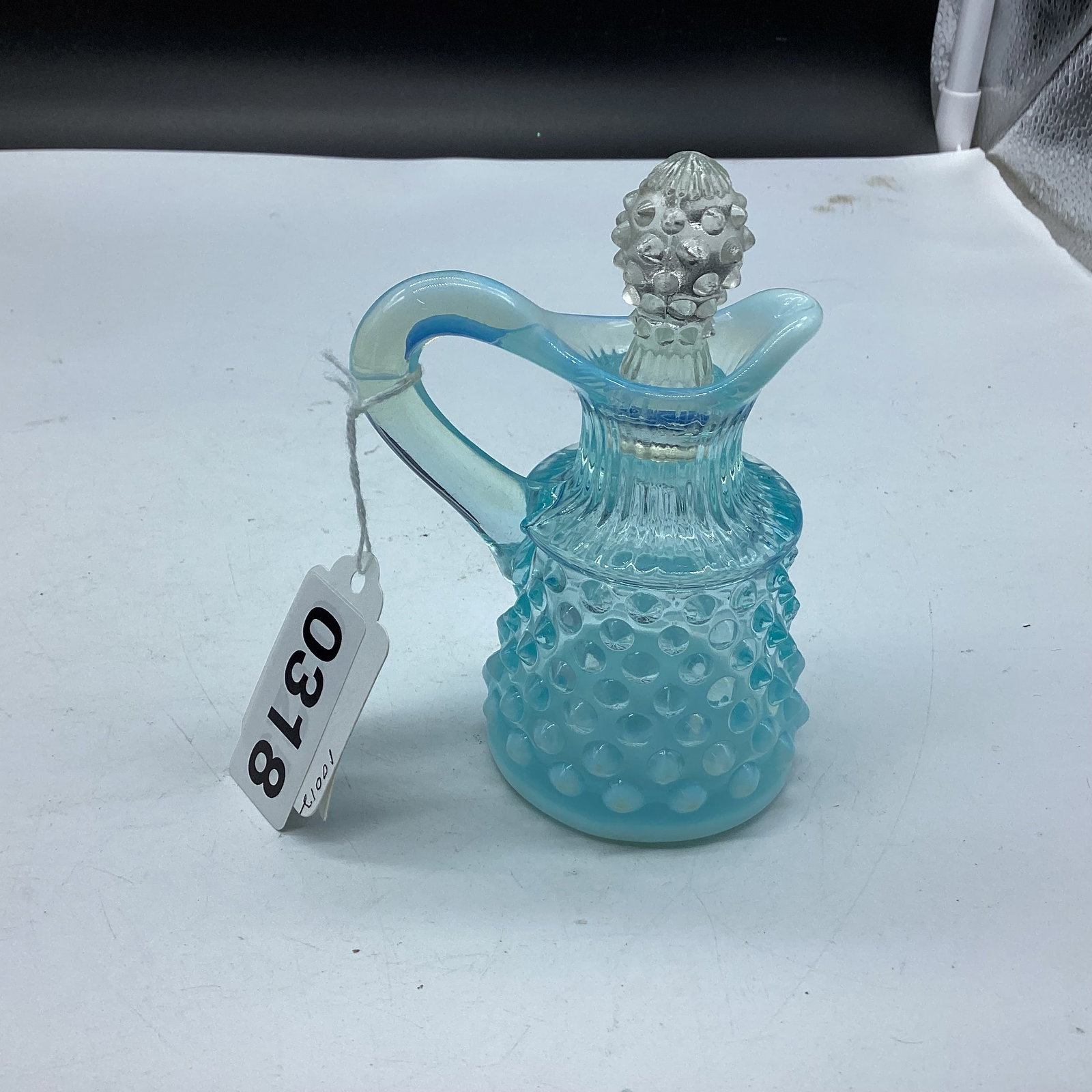 FENTON BLUE OPALASCENT HOBNAIL CRUIT: 4 1/2" TALL GOOD SHAPE