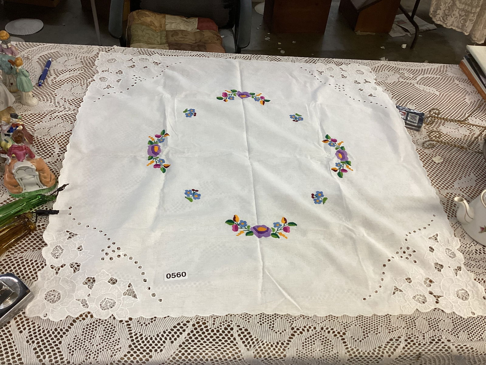 EMBROIDED TABLE CLOTH: 31" X 32'' GOOD SHAPE