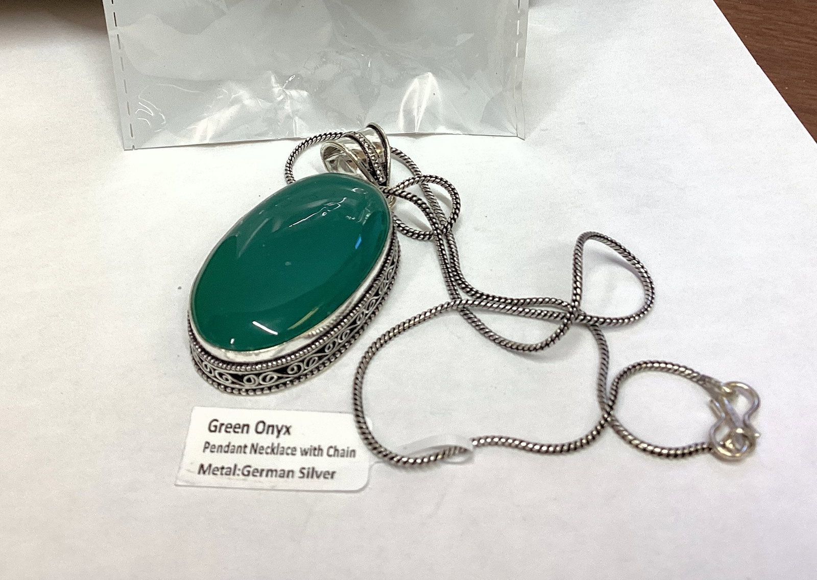 GERMAN SILVER PENDANT GREEN ONYX STONE: GOOD SHAPE