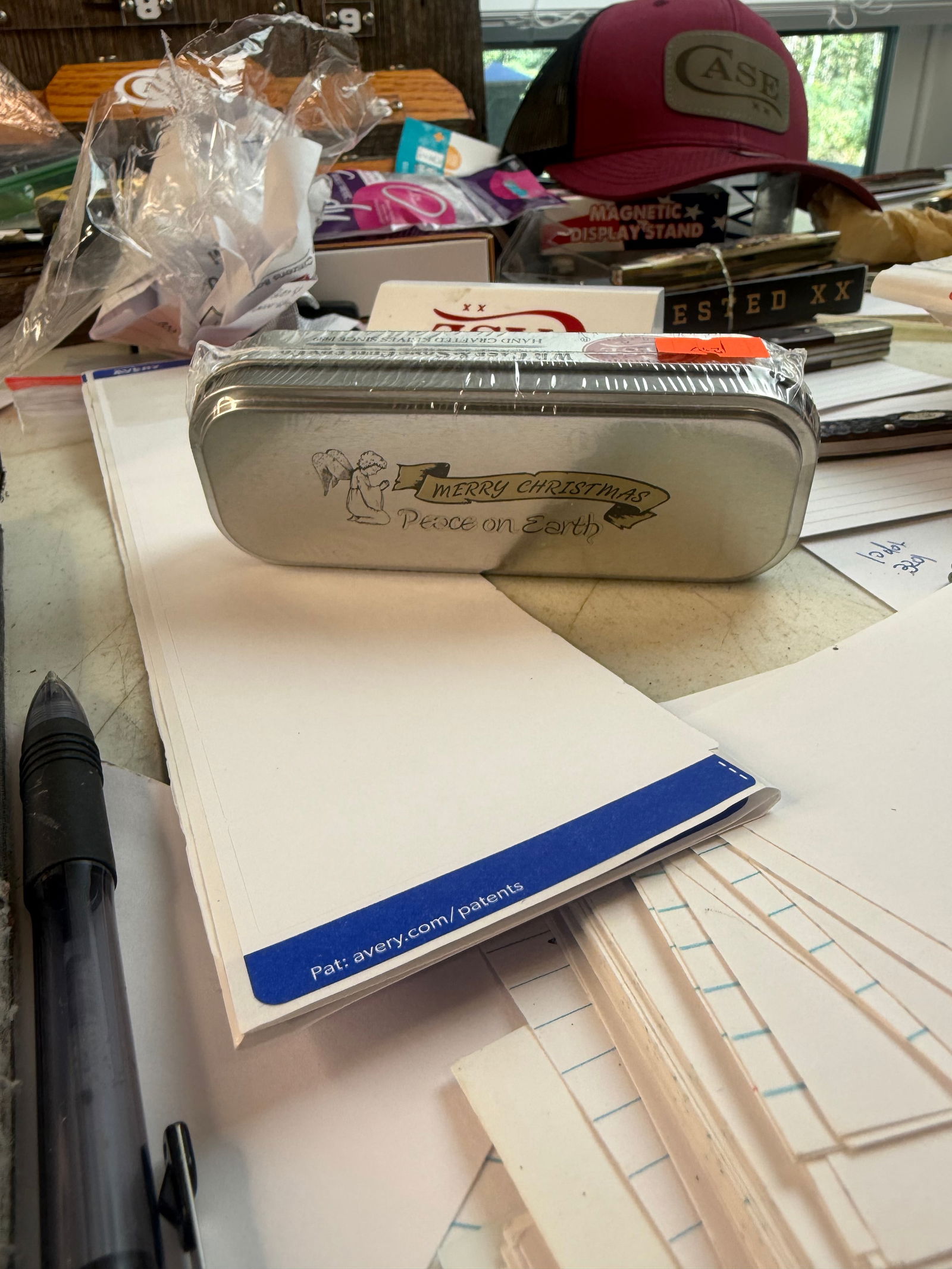 case xx new old stock christmas coppelock in tin never opened natural bone: never used or carried