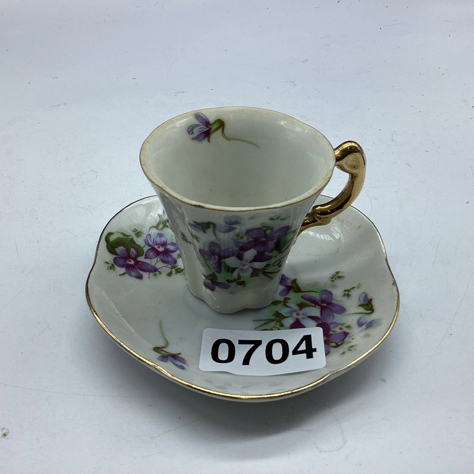 PORCELIAN DEMITASSIE CUP & SAUCER JAPAN: GOOD SHAPE