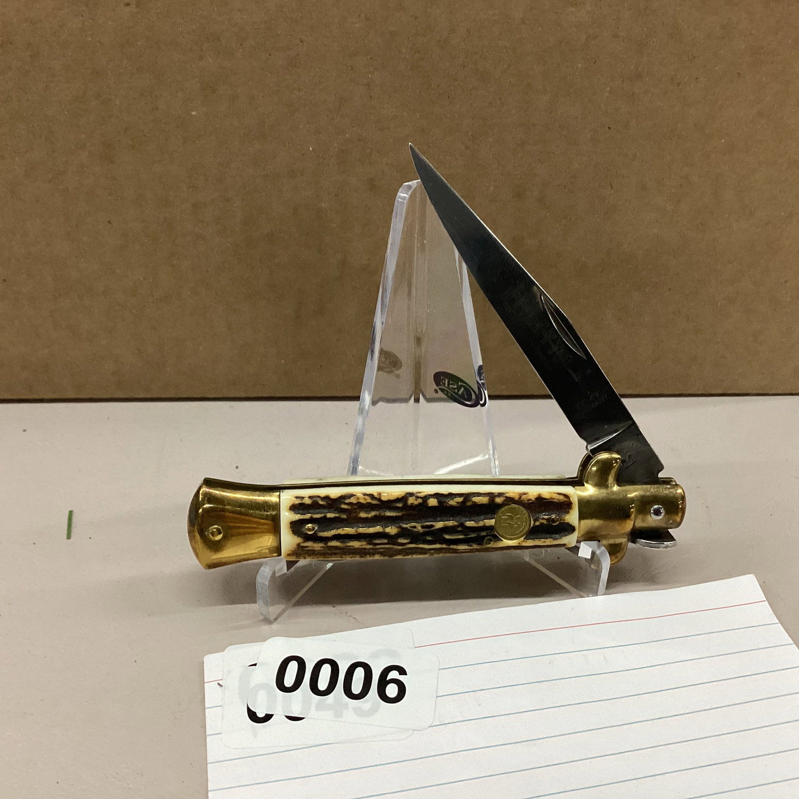 robert klass kissing crane stag stilleto knfie: never used or carried