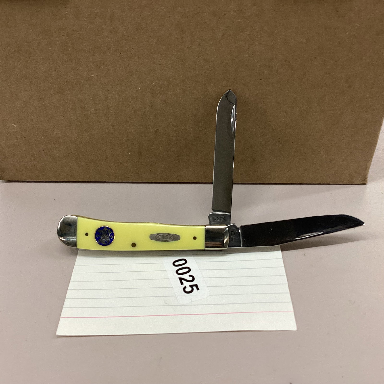 CASE XX 1993 DOTTED YELLOW HANDLED TRAPPER (1 of 3)