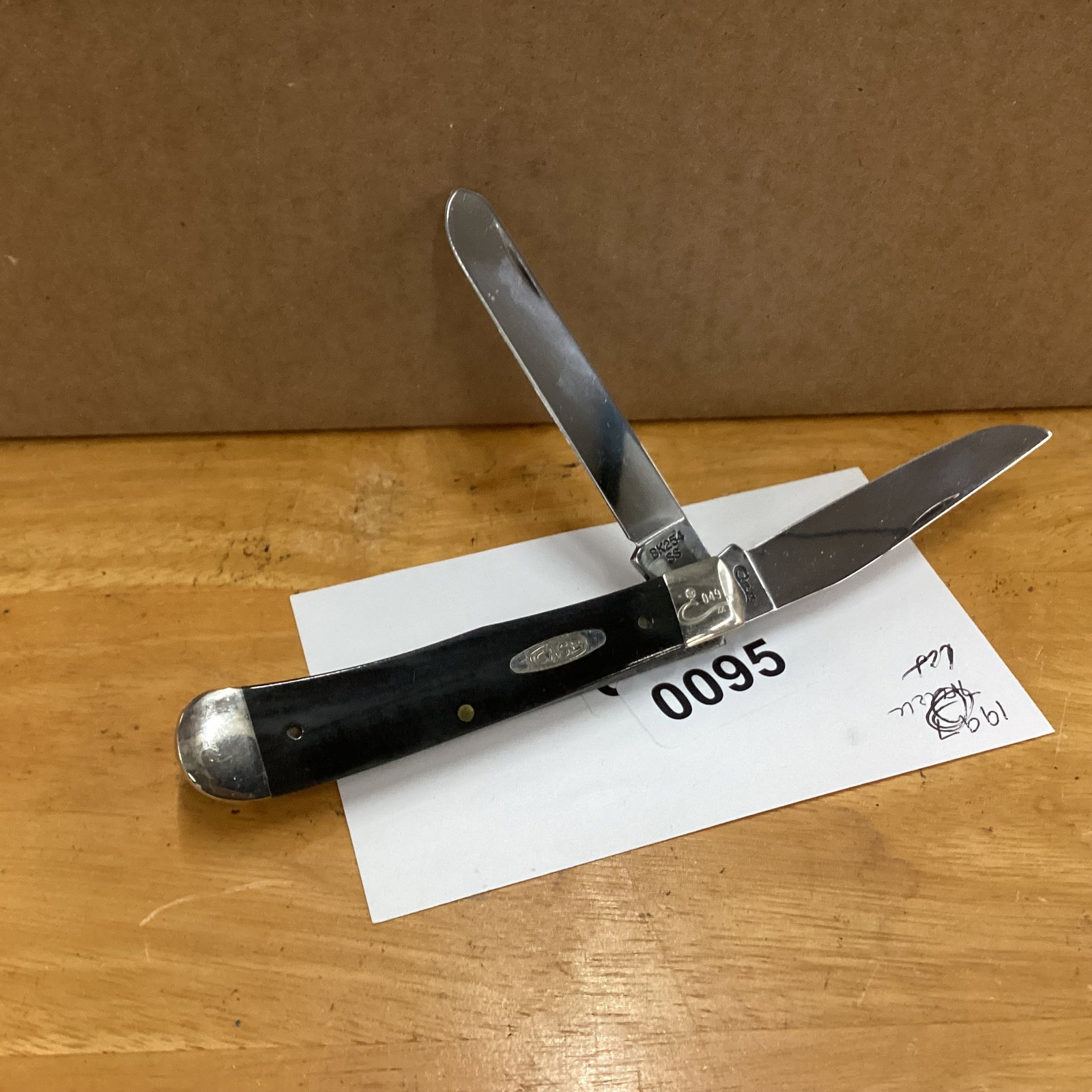 CASE XX 1993 DOTTED TRAPPER: NEVER USED OR CARRIED