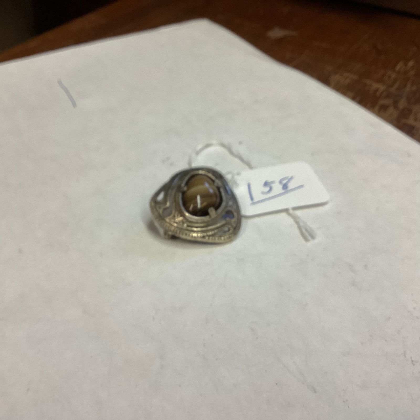 VINTAGE CELTIC MIRACLE BROACH BROWN STONE (1 of 2)