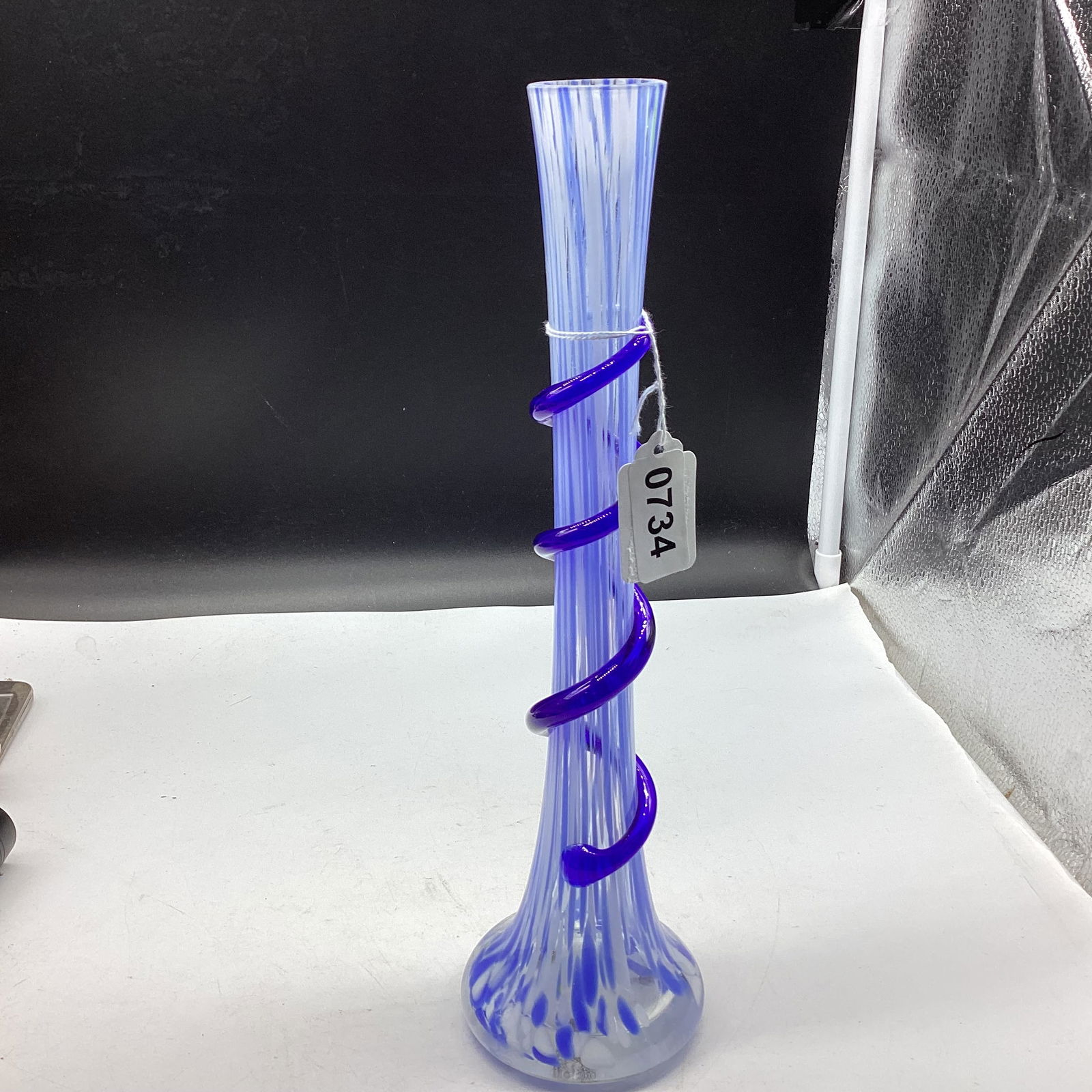 MURANO STYLE ART GLASS VASE (1 of 1)