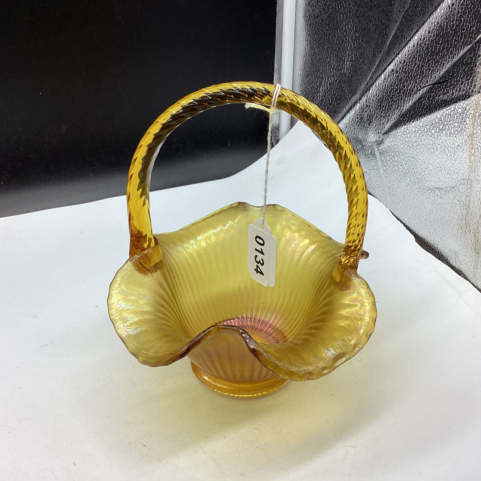 I G A CARNIVAL GLASS BASKET (1 of 1)