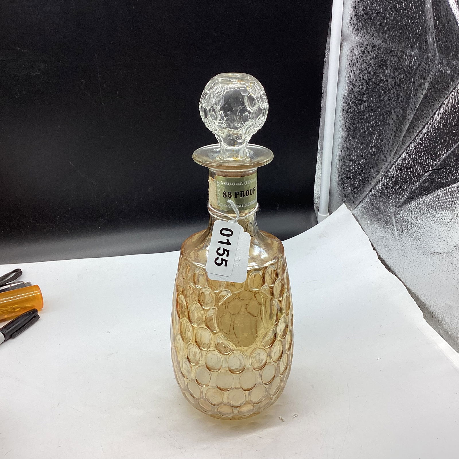 VINTAGE MCM MERIGOLD CARNIVAL GLASS DECANTER: 10 3/4" TALL GOOD SHAPE