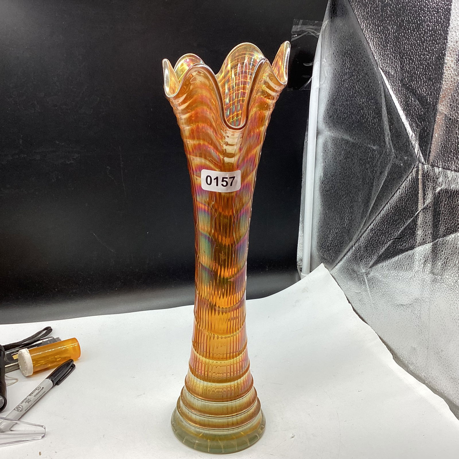 VINTAGE FENTON IMPERIAL RIPPLE SWNG CARNVIAL VASE: 15 1/4" TALL GOOD SHAPE