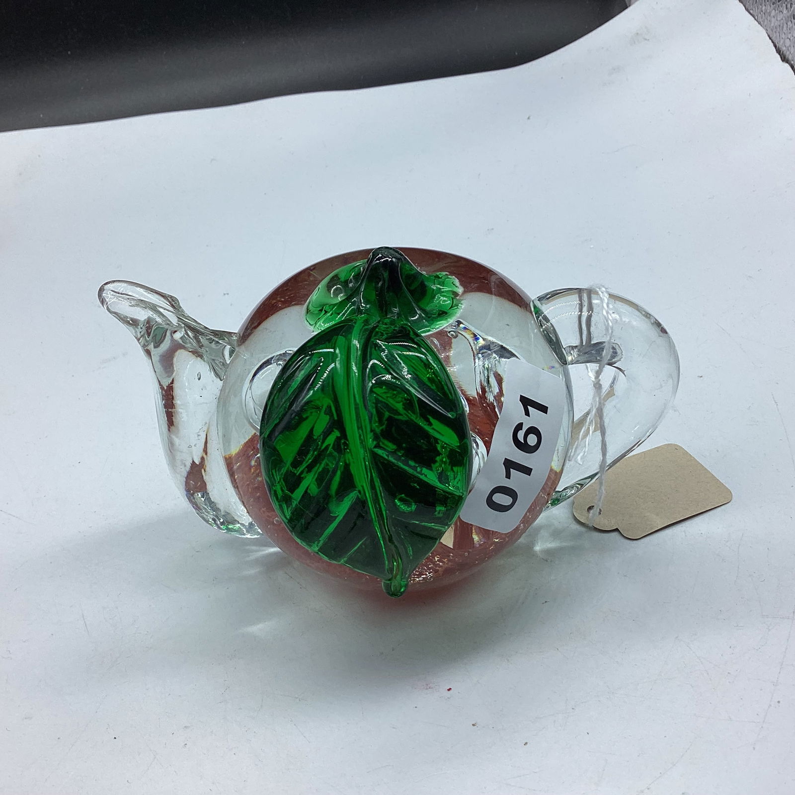 ART GLASS TEA POT PAPER WEIGHT W/APPLIED LEAF: 3 1/2 X 5 1/2 GOOD SHAPE