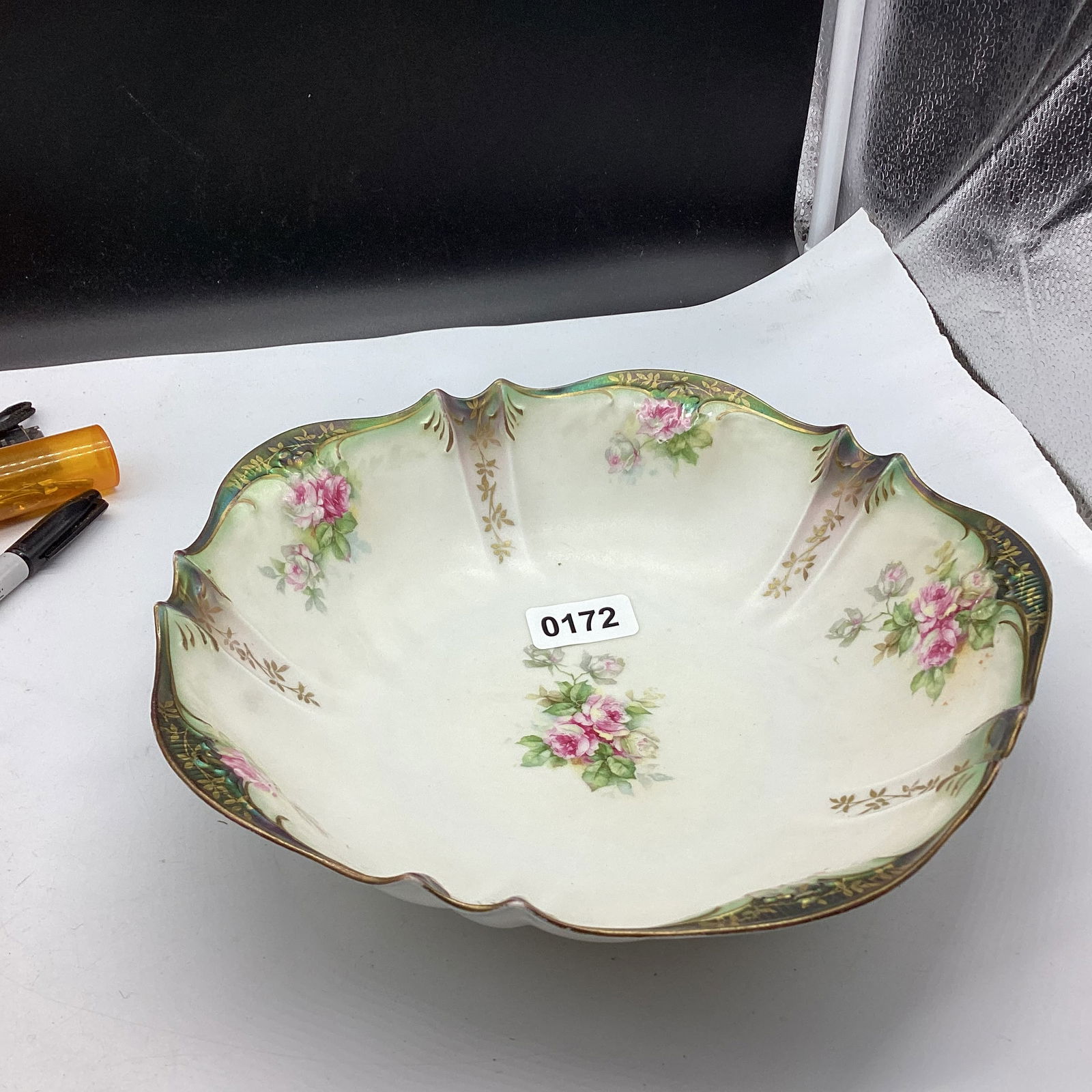 VINTAGE R. S. PRUSSIA HAND PAINTED PORCELIAN BOWL (1 of 2)