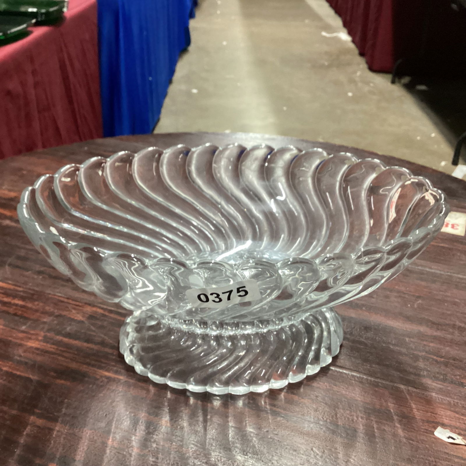 FOSTORIA COLONY OVAl VEGETABALE BOWL: 4 3/4 X 10 3/4 GOOD SHAPE