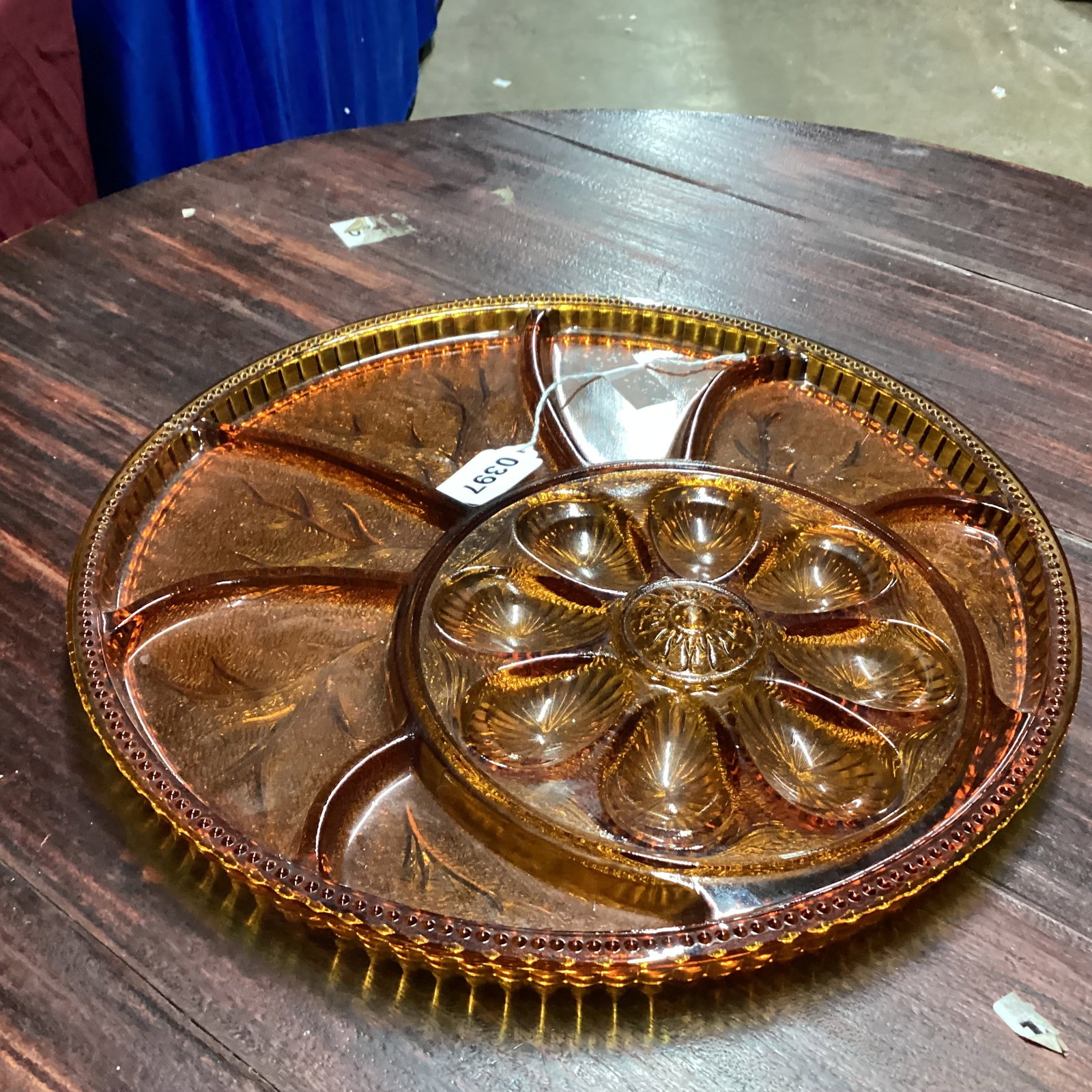 1970'S CARNIVAL GLASS SALAD & EGG PLATE: 12 3/4 WIDE GOOD SHAPE