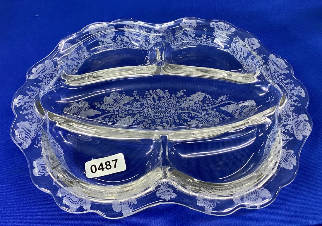 ELEGANT CAMBRIDGE GLASS 5 PART RELISH DISH (1 of 1)