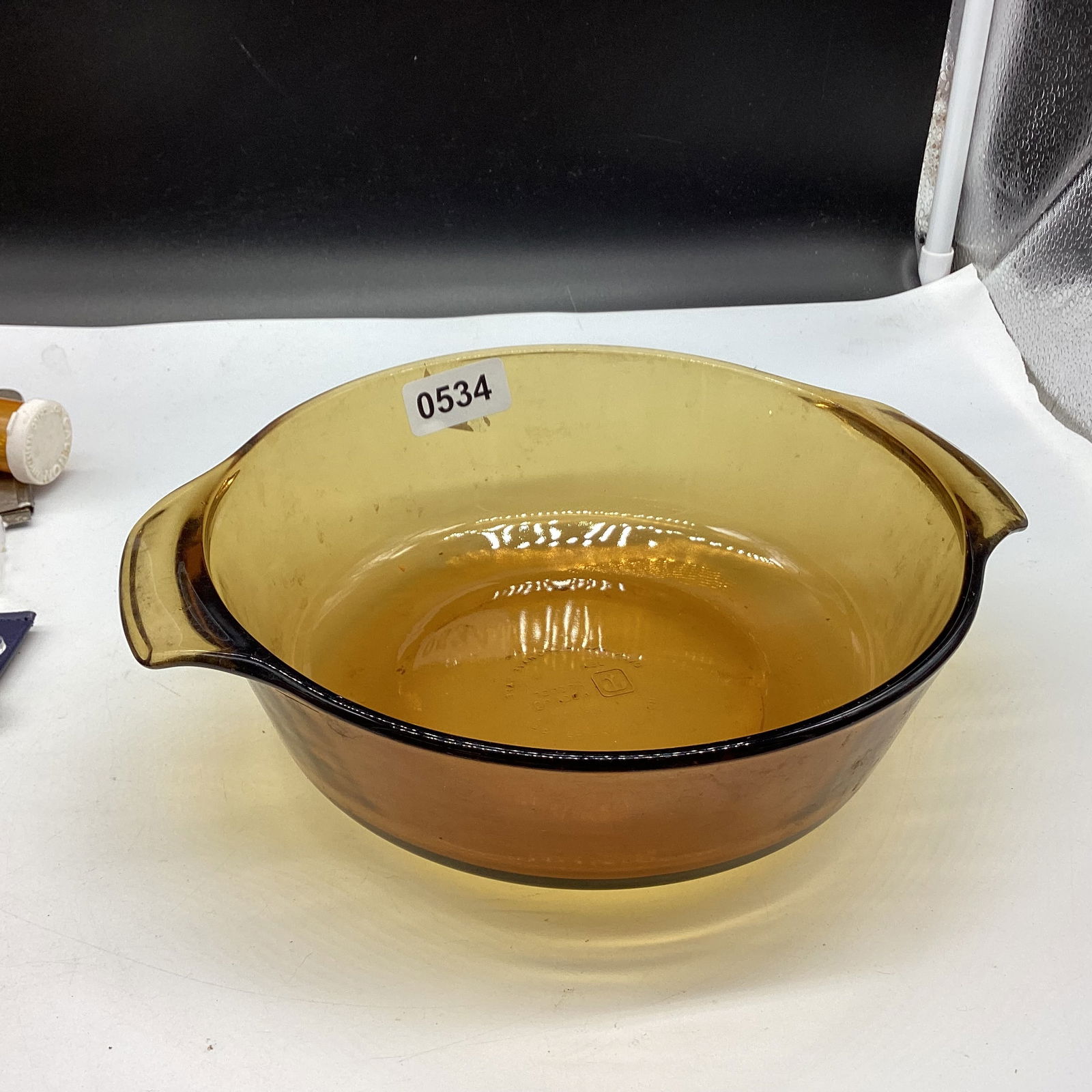 VISIONS 2 HANDLED BOWL: 2 3/4 X 10 GOOD SHAPE
