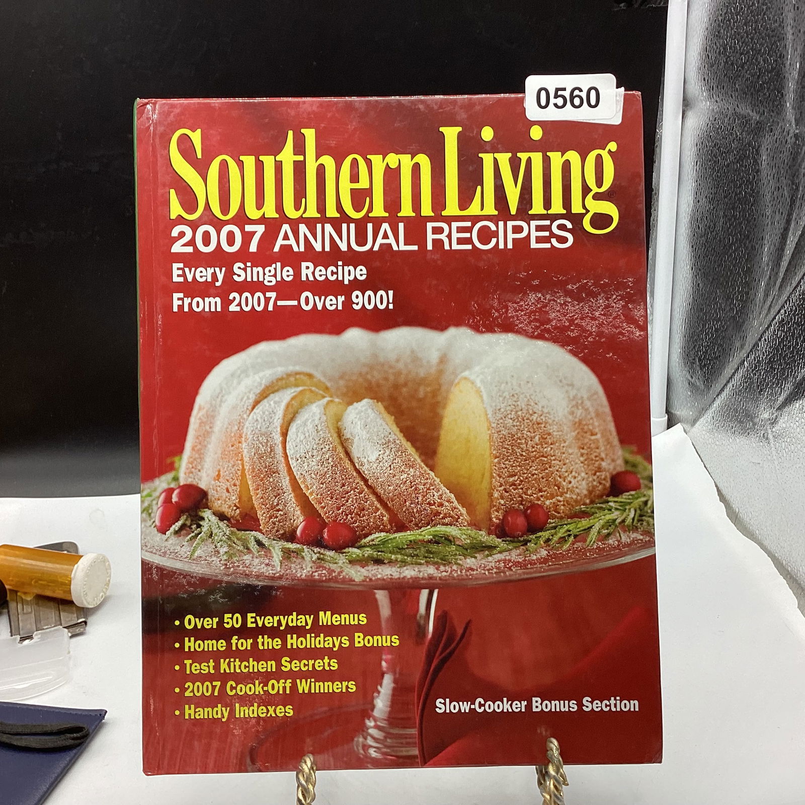 2007 CHRISTMAS SOUTHERN LIVING COOK BOOK: GOOD SHAPE