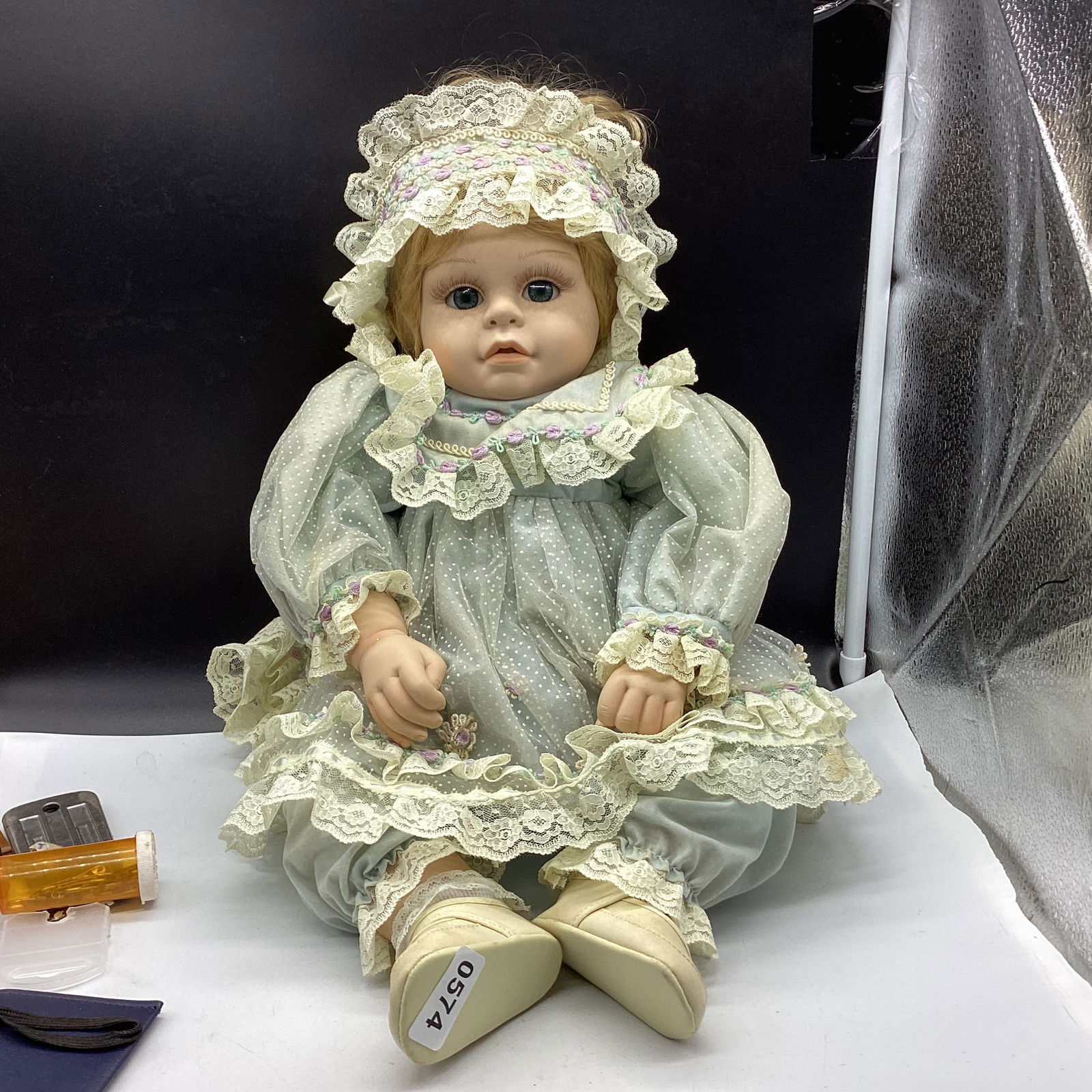 PORCELIAN BABY DOLL (1 of 1)