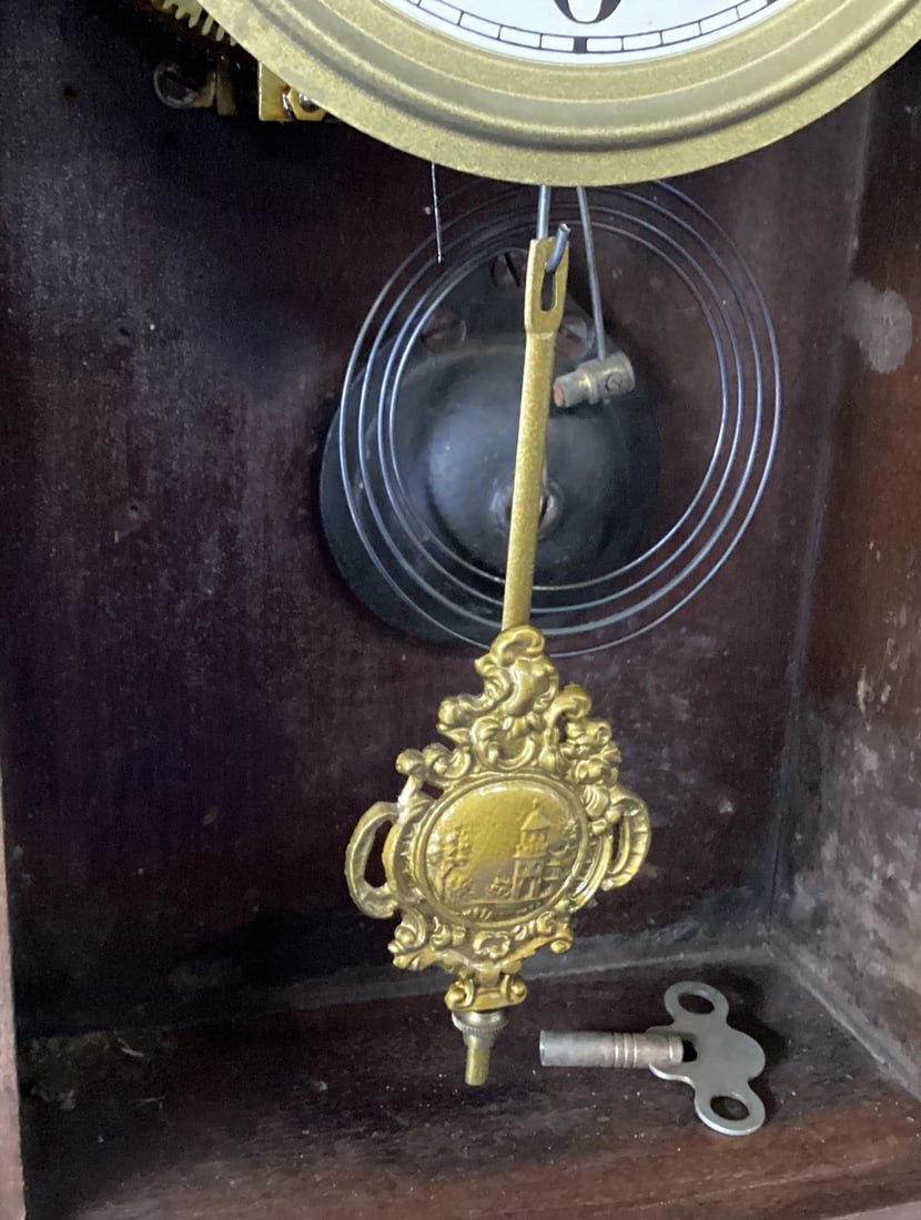 VINTAGE MANDLE CLOCK - 2