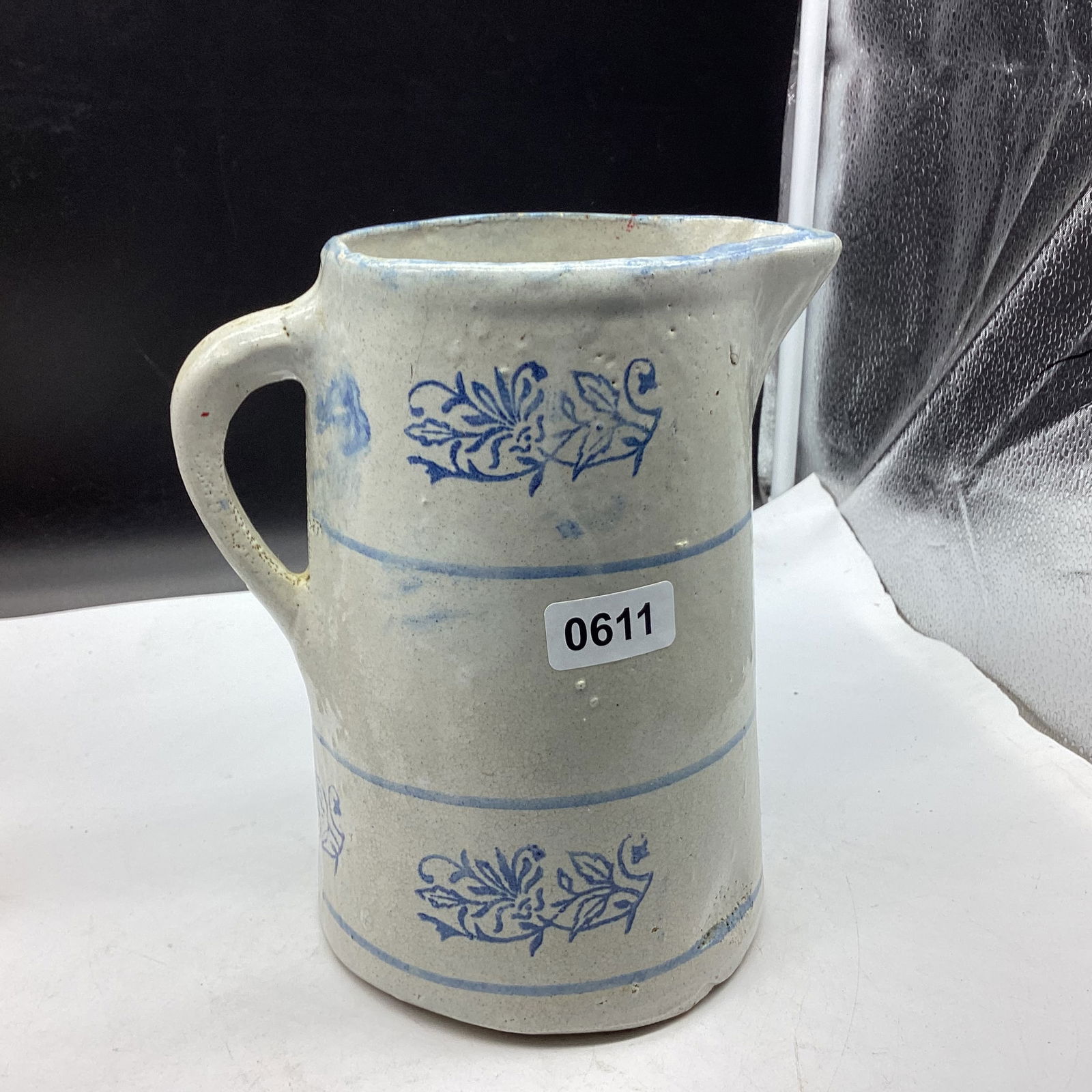 VINTAGE BLUE & WHITE STONEWARE PITCHER: 9" TALL GOOD SHAPE