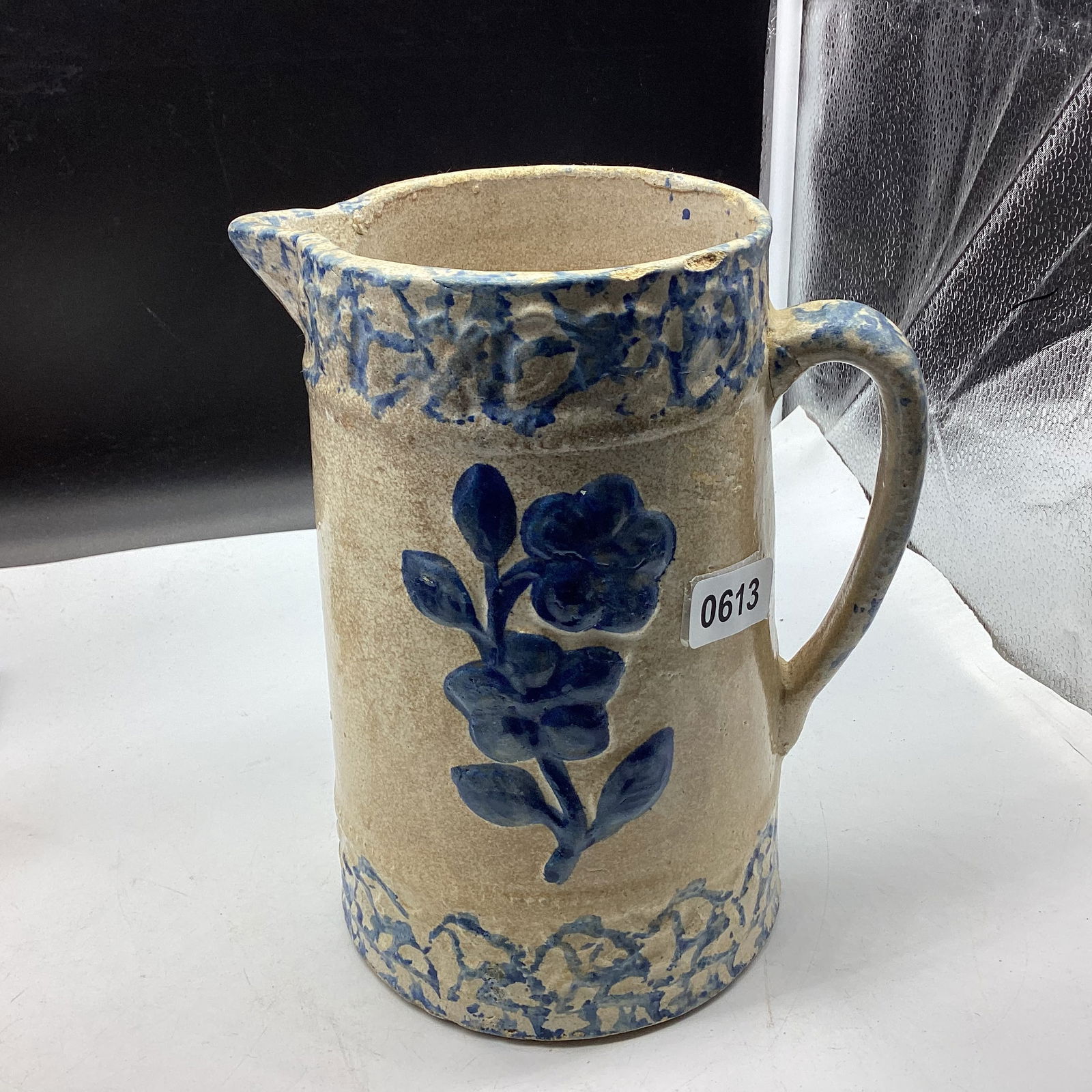 VINTAGE BLUE & WHITE STONEWARE WILD ROSE PITCHER: FEW CHIPS 6 " TALL