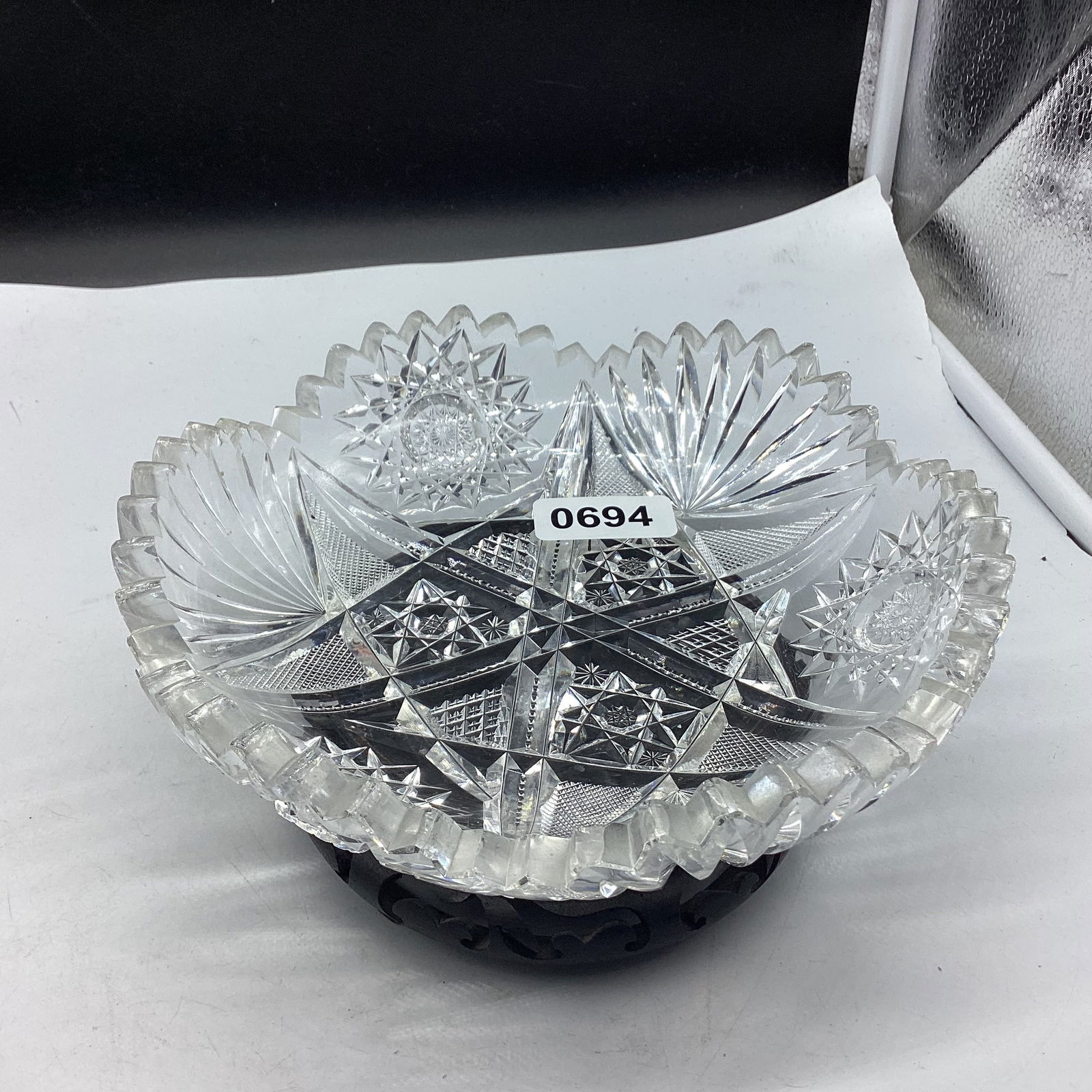BRILLIANT CUT GLASS BOWL (1 of 1)