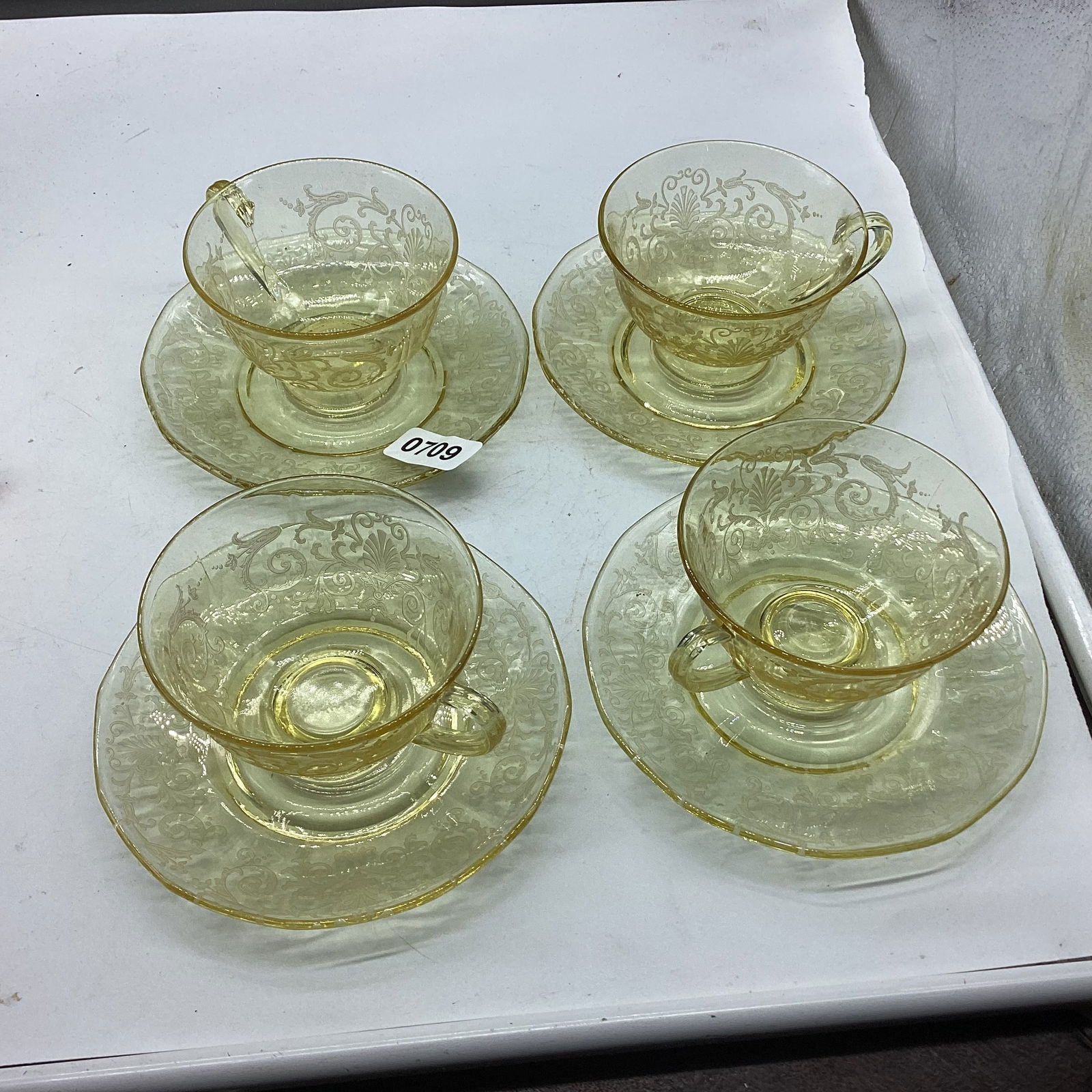 4 FOSTORIA VERSAILES CUP & SAUCERS (1 of 2)