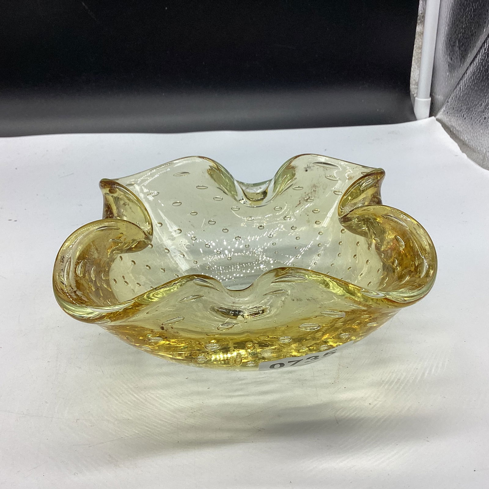 MCM MURANO CONTROLED BUBBLE ART GLASS BWOL: 2 1/2 X 7 GOOD SHAPE