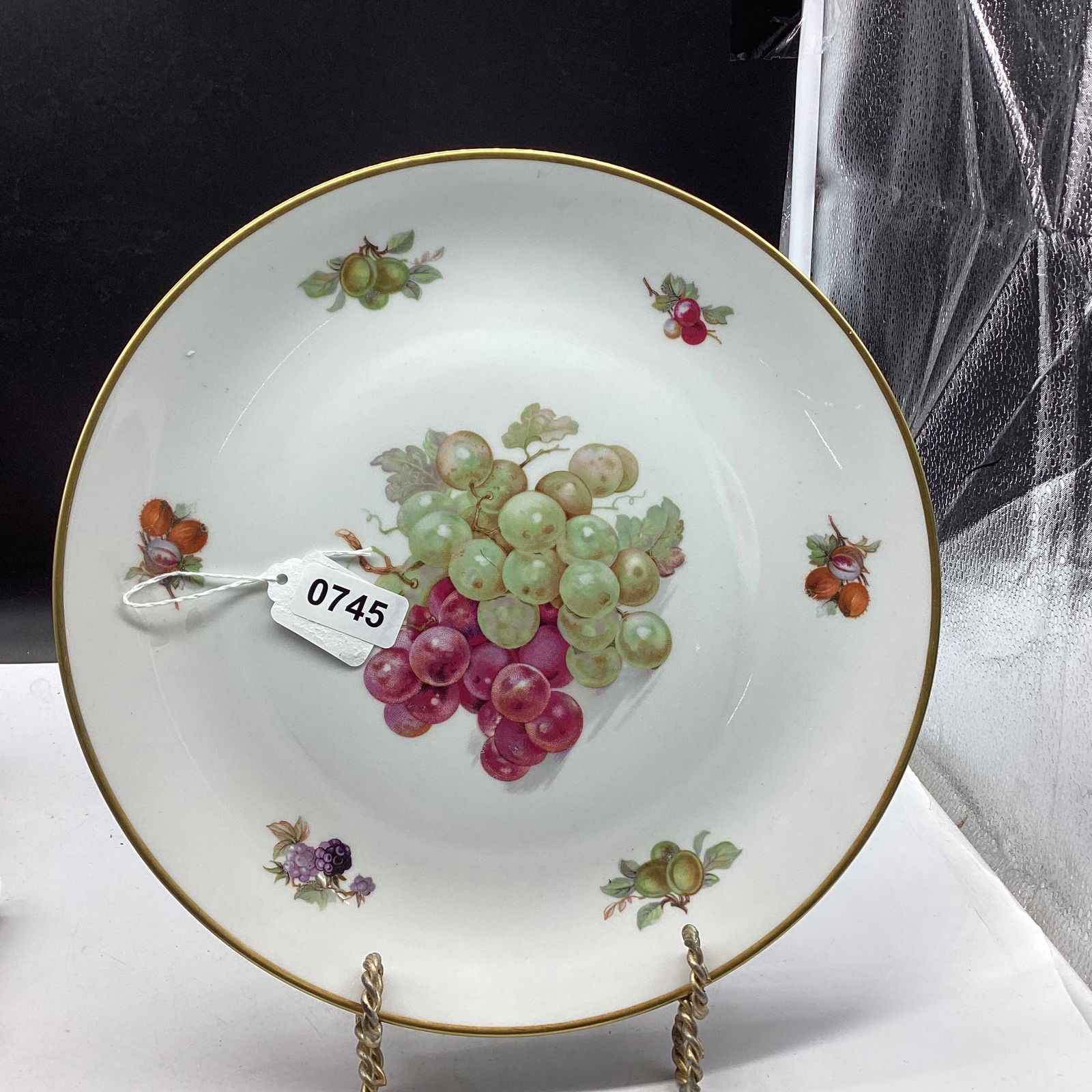 HAND PAINTED PORCELIAN BAVARIA PLATE: 11 3/4" W GOOD SHAPE