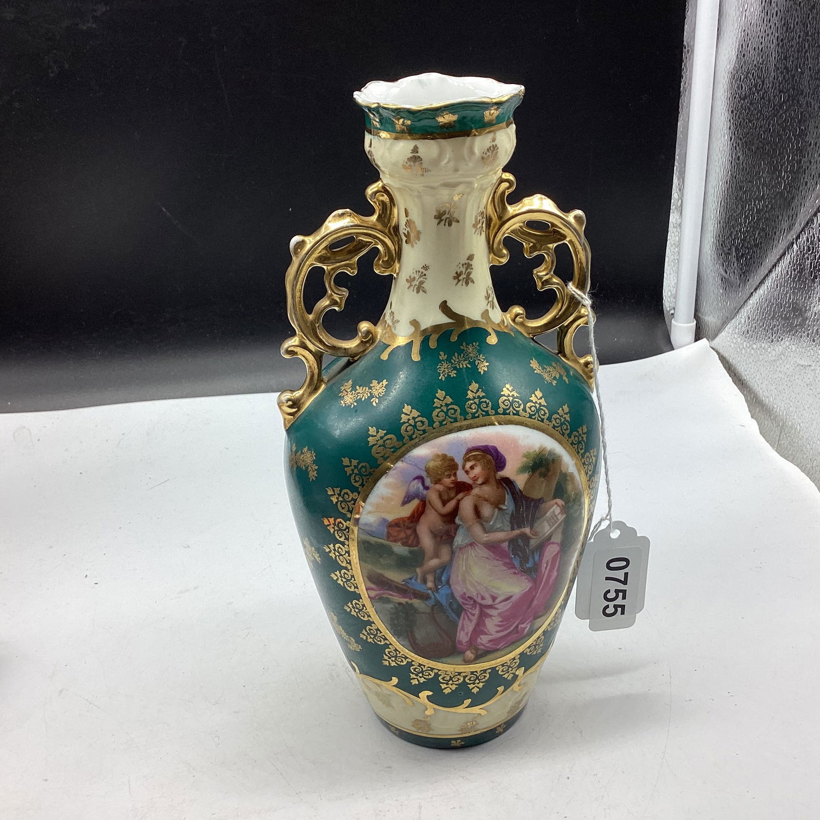 HAND PAINTED VICTORIAN AUSTRIAN VASE (1 of 3)