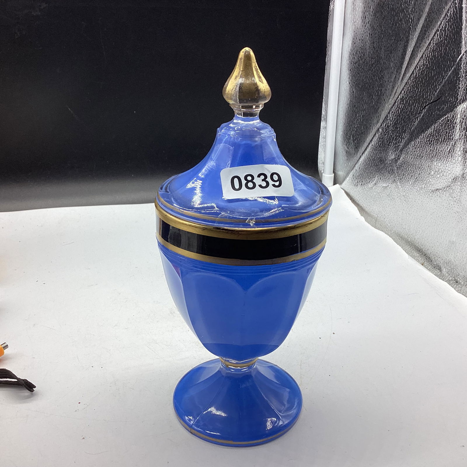 BLUE CANDY DISH & COVER: 9" T X 4" W GOOD SHAPE