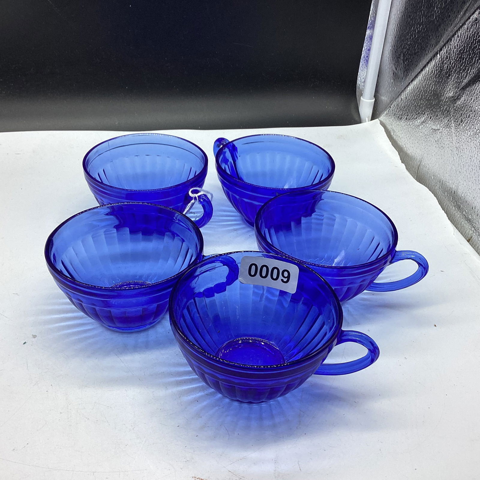 5 DEPRESSION BLUE AUROA CUPS (1 of 1)
