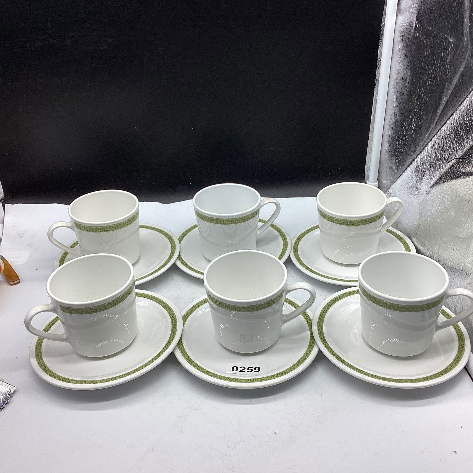 6 CORNING WARE LYNWOOD CUP & SAUCERS: GOOD SHAPE