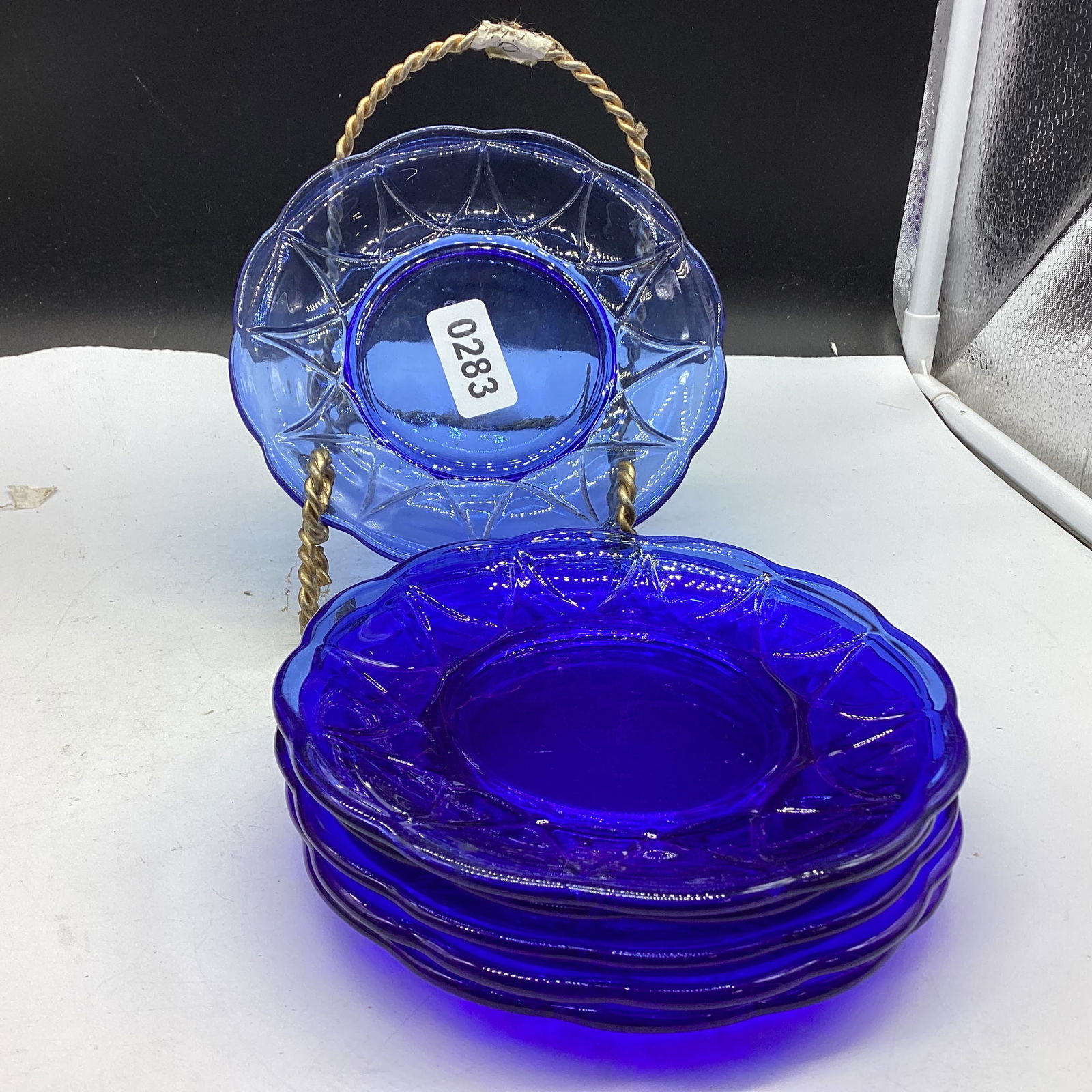 6 DEPRESSION NEWPORT HAIR PIN BREAD & BUTTER PLATES: 6" WIDE GOOD SHAPE