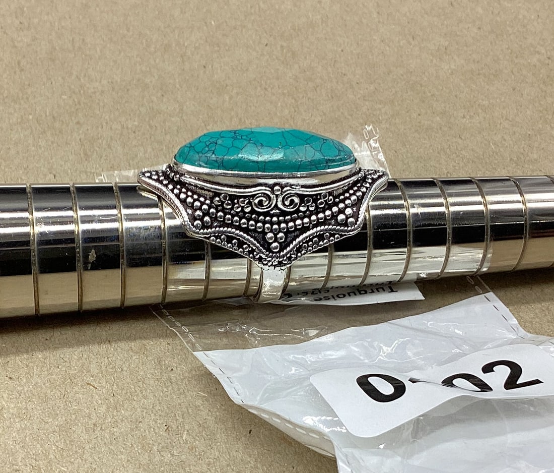 GERMAN SILVER RING TURQUOISE STONE SIZE 9 - 2
