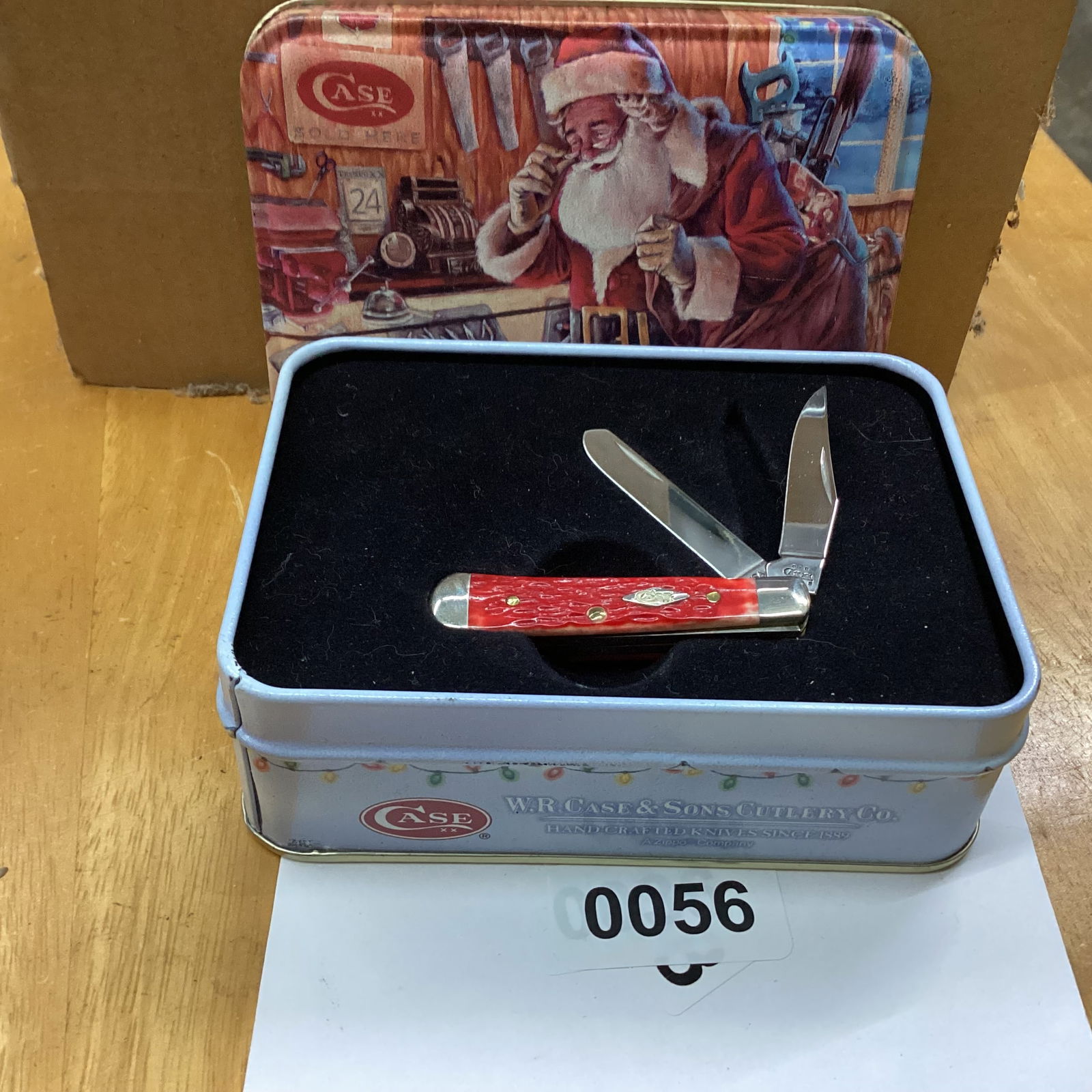 case xx 2002 trapper: never used or carried