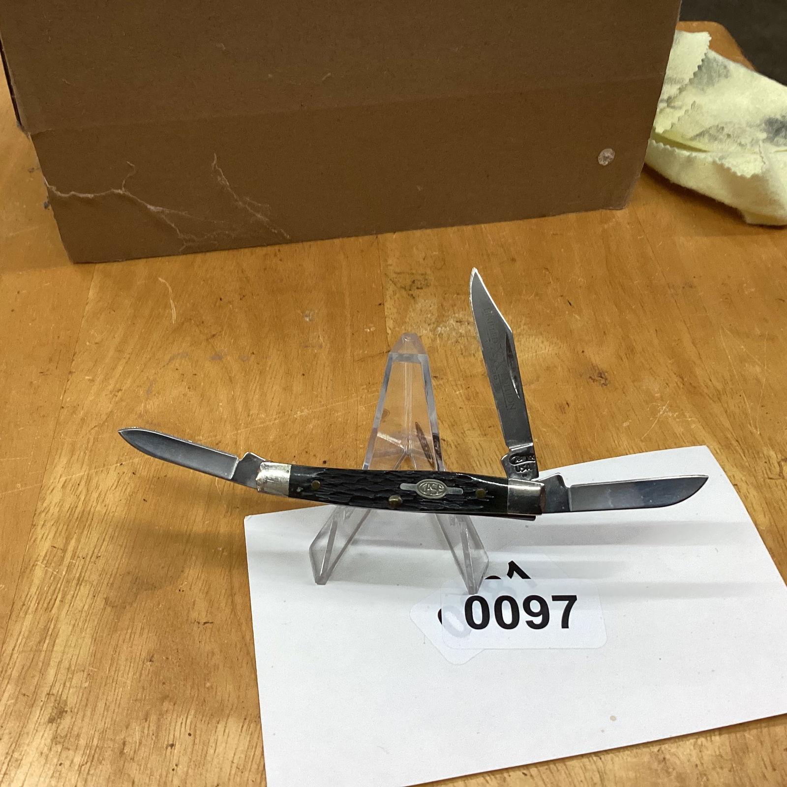 case xx 1998 6333 stockman: never used or carried