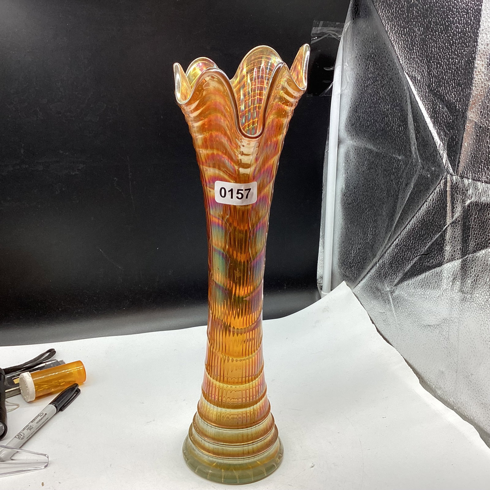 VINTAGE FENTON IMPERIAL RIPPLE SWNG CARNVIAL VASE: 15 1/4" TALL GOOD SHAPE