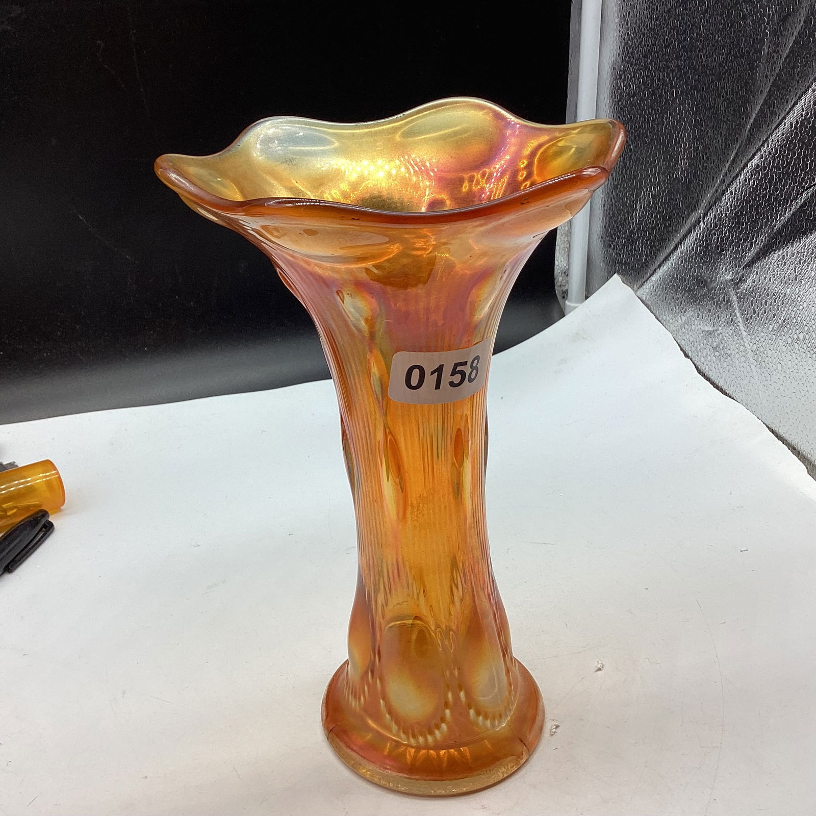 VINTAGE FENTON IMPERIAL BEADED BULL'S EYE CRANVIAL GLASS VASE: 8 1/2" TALL GOOD SHAPE